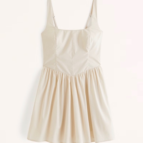 Abercrombie Drop Waist Romper PETITE SIZES NWT - Picture 1 of 8